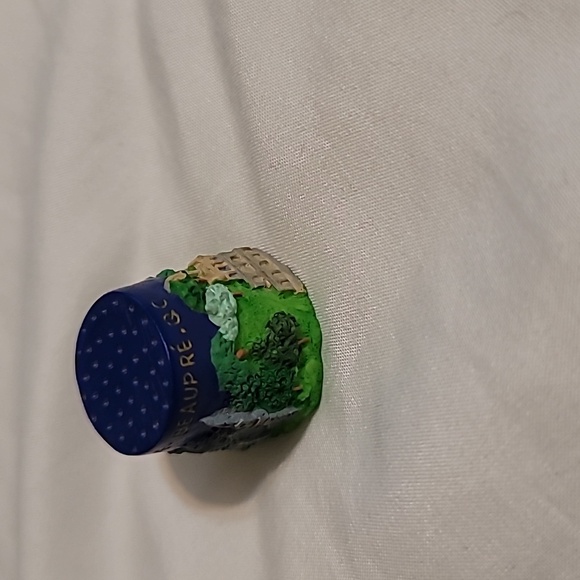 3d Thimble from Quebec - Picture 3 of 4